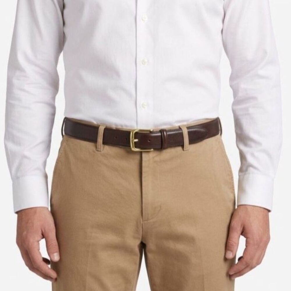 Coach Men's Brown Smooth Leather Brass Buckle Classic Dress Belt Size 44"